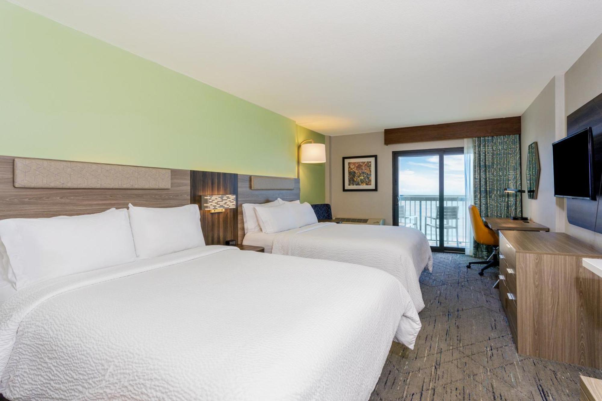 Holiday Inn Express & Suites Oceanfront Daytona Beach Shores By Ihg Екстериор снимка