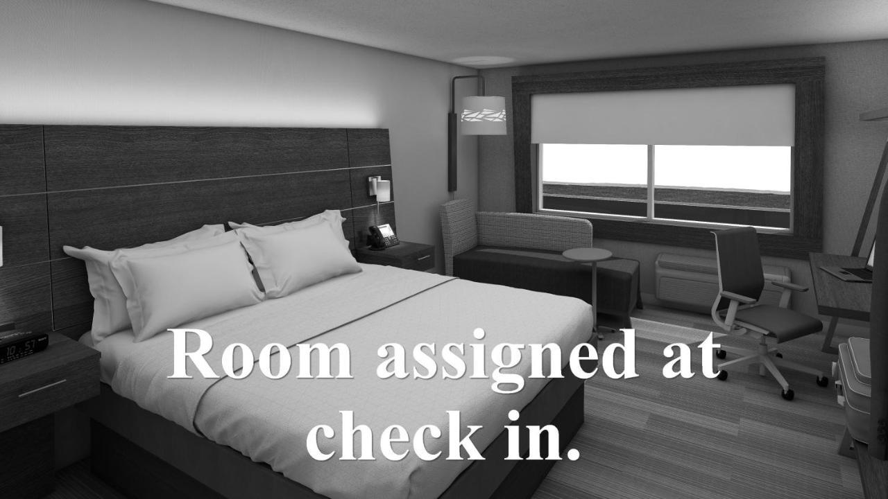 Holiday Inn Express & Suites Oceanfront Daytona Beach Shores By Ihg Екстериор снимка
